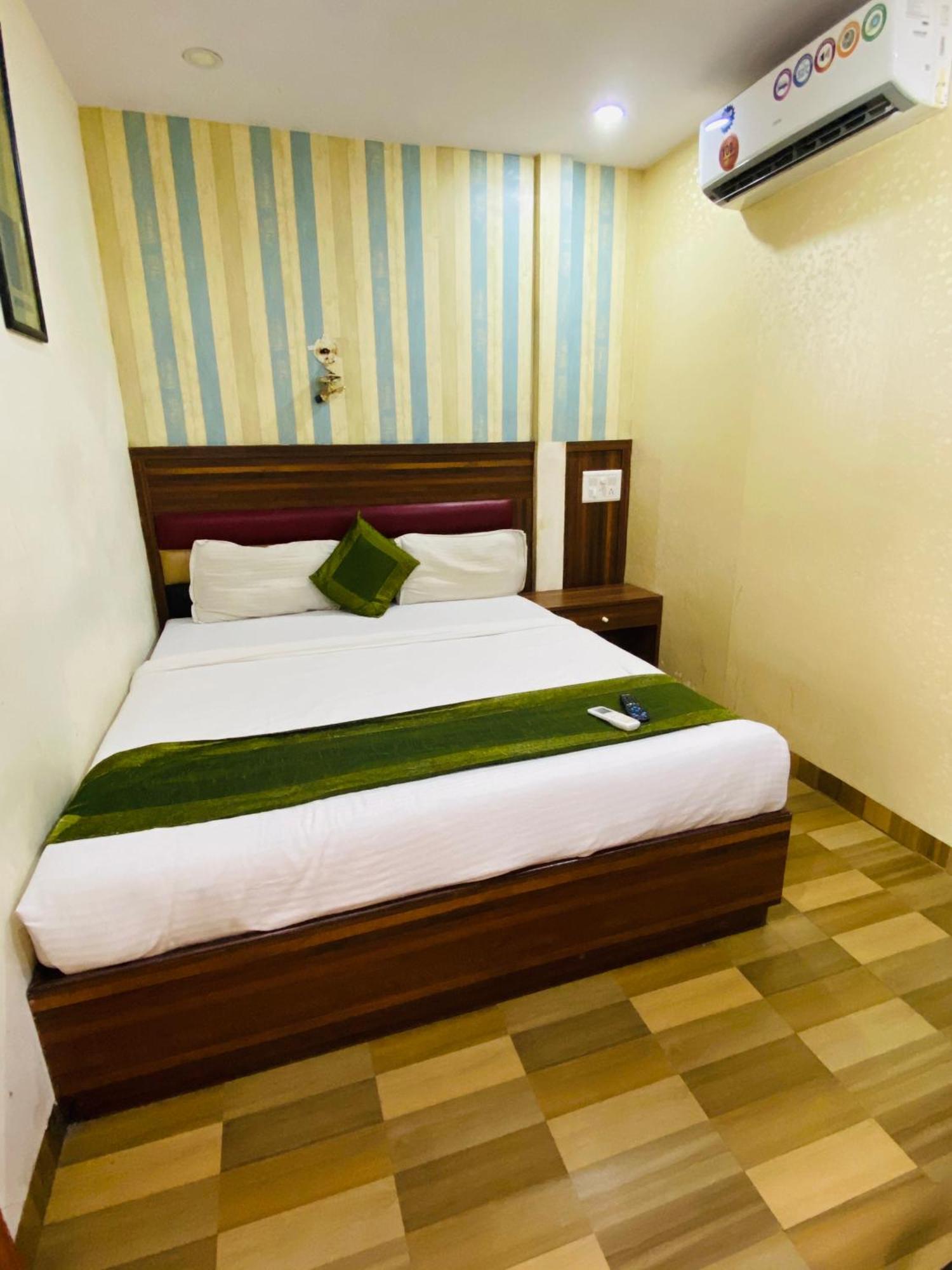 Airport Inn Residency Mumbai Exterior photo
